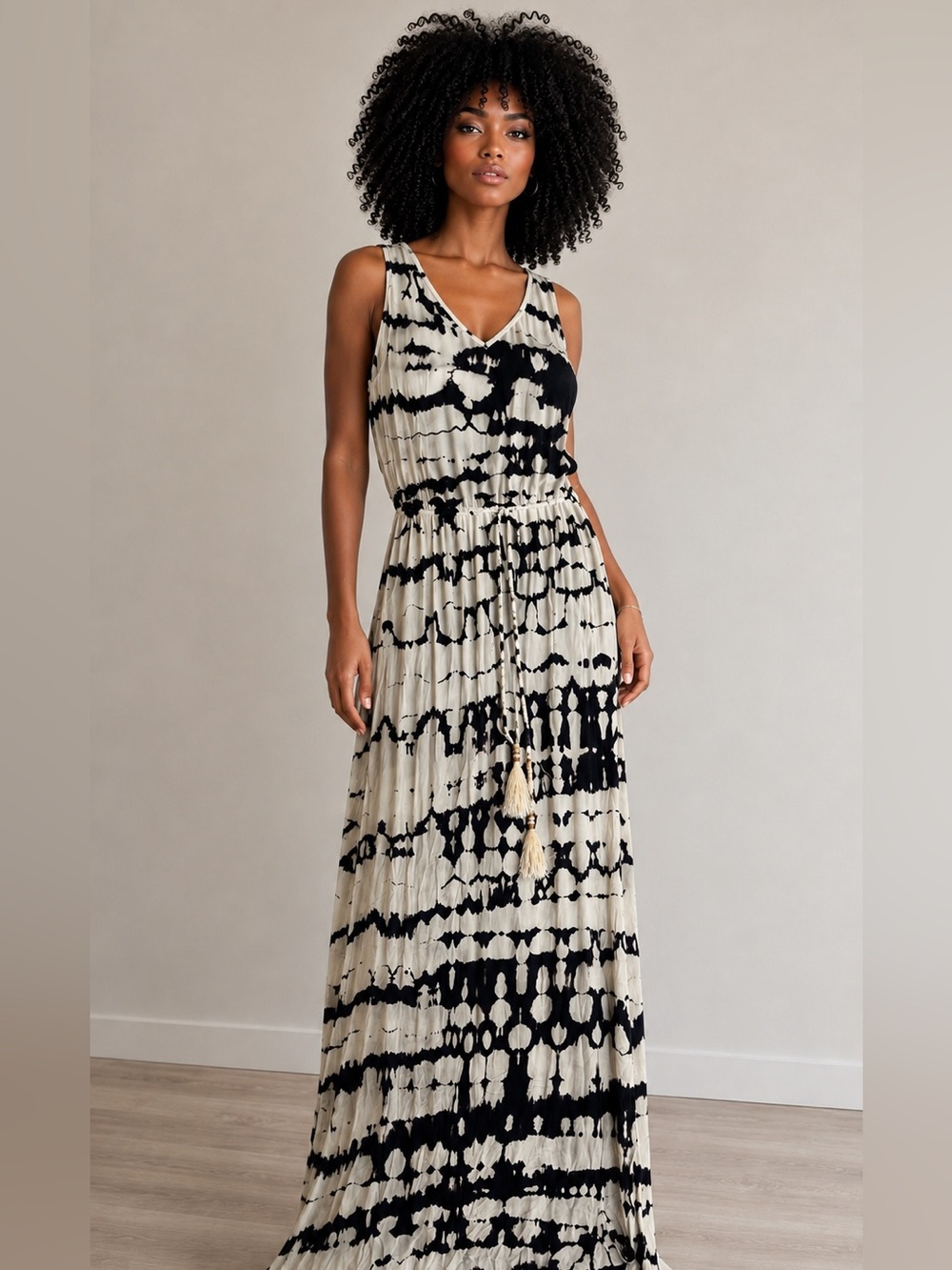 Tie-Dye Strapless  lightweight maxi. Maxi Skirt Dress in Black and White